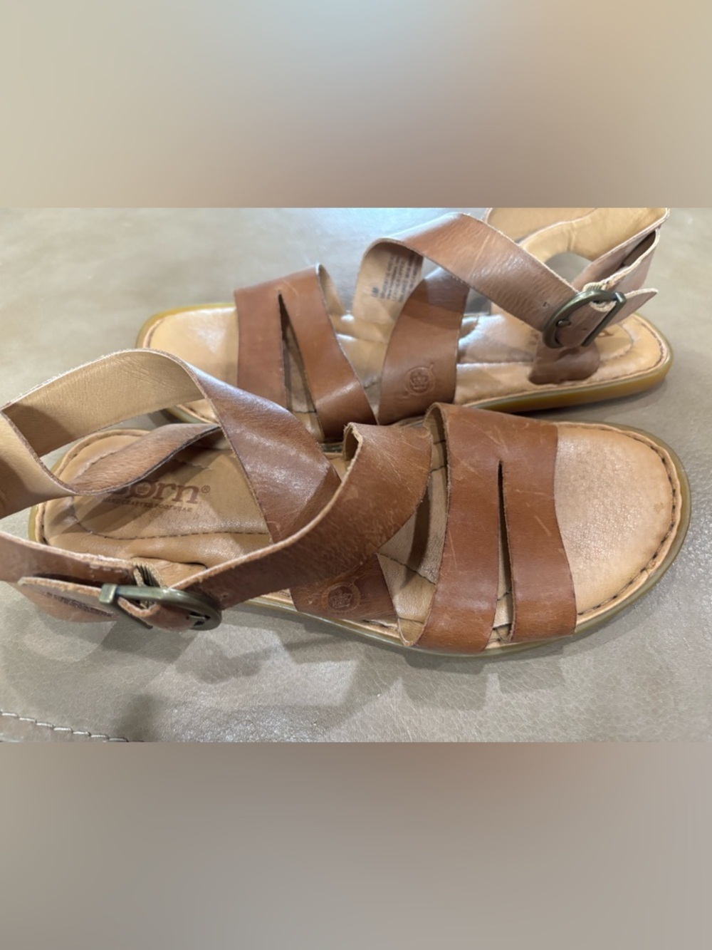 Born Tan Leather Crisscross comfortable cushioned strappy Sandals - Picture 4 of 7